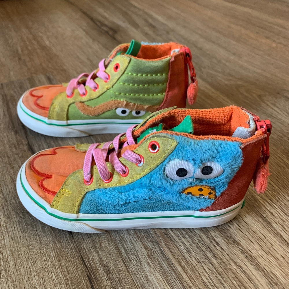 RARE Vans x Sesame Street SK8-Hi Zip shoes "Cookie Monster" - size 8 toddler